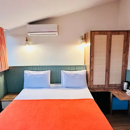 Hotel Casa Rosa 2*