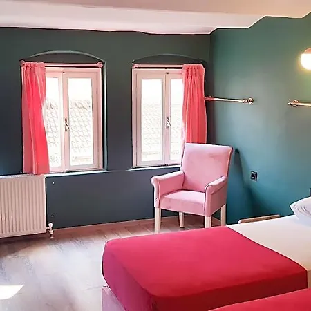 Casa Rosa Hotel
