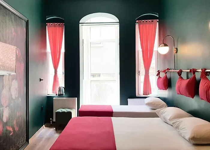 Отель Casa Rosa 5*