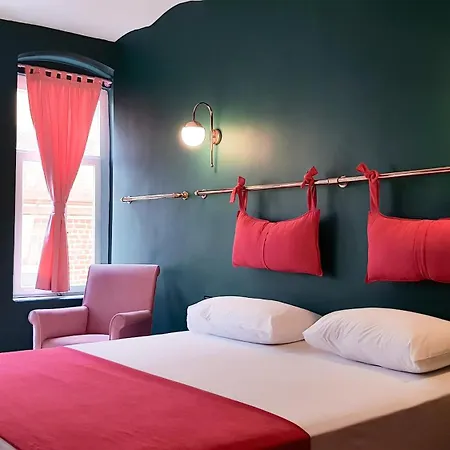 Casa Rosa 5*